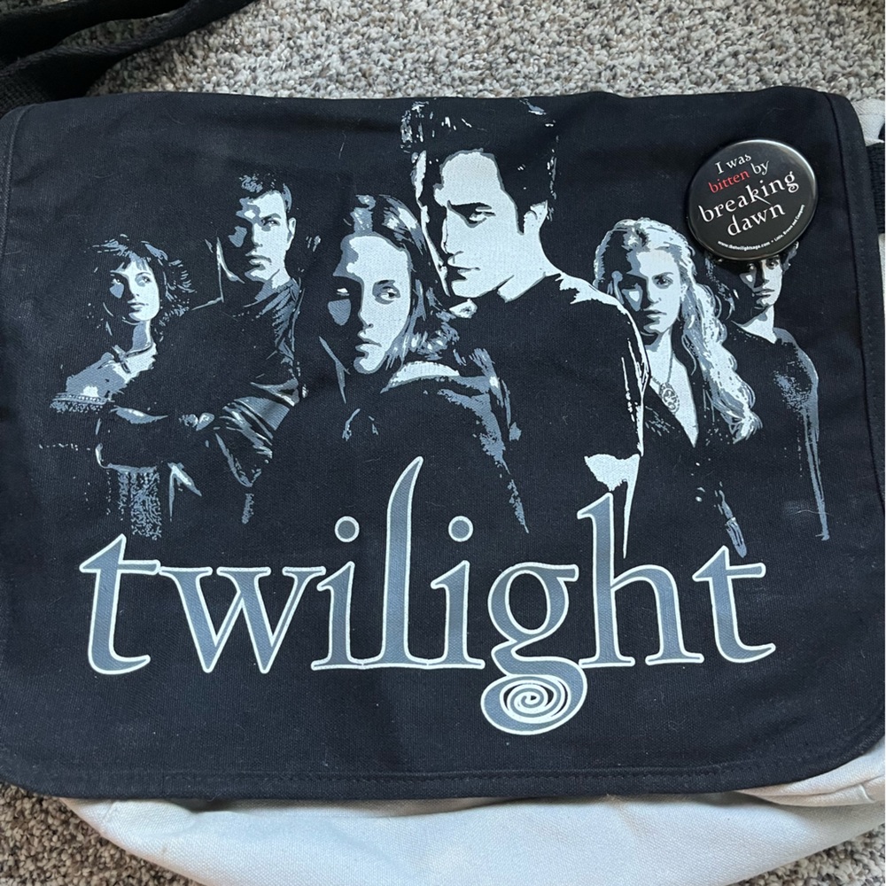 Twilight messenger bag